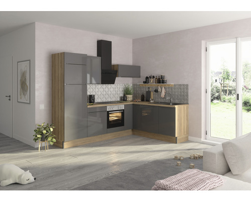 Moderne Küche mit grauen Schränken und Holzakzenten