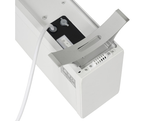 Detailansicht eines Gehäuses mit Kabel, Schalter und Entlüftungsöffnungen