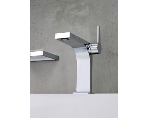 Mitigeur de lavabo moderne en chrome