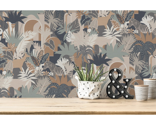 Papier peint avec motifs de jungle et représentations d''animaux