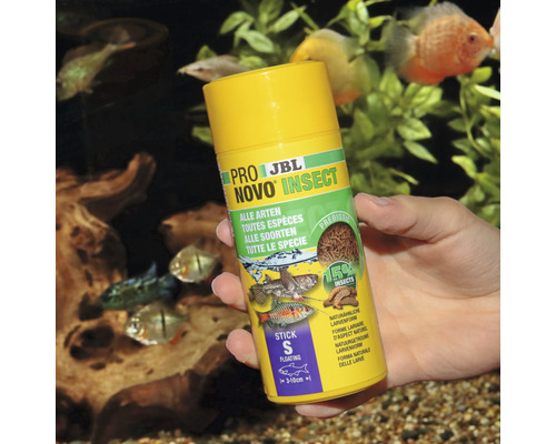 JBL Pro Novo Insect Fischfutterdose im Aquarium