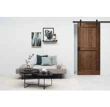 Porte coulissante en bois dans le salon