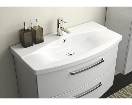 Meuble sous-vasque avec lavabo, robinet, distributeur de savon et gobelet à brosse à dents