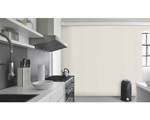 Moderne Küche mit weißen Elementen und neutraler Wandfarbe