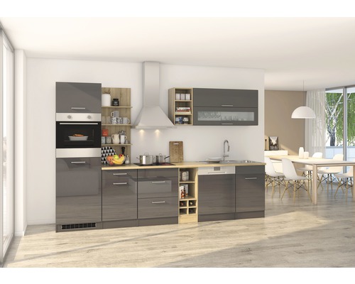 Küchenzeile mit integrierten Geräten, Arbeitsplatte und Stauraum