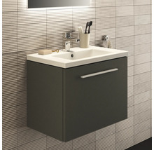 Meuble sous-vasque avec lavabo dans la salle de bain