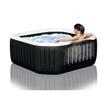 Aufblasbarer Whirlpool mit Frau im Wasser und grafischer Darstellung der Konstruktion