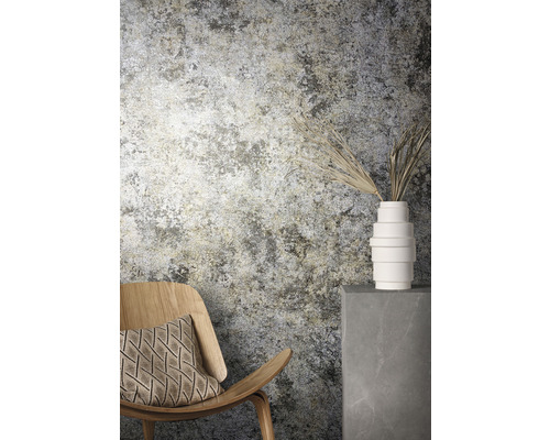 Décoration murale décorative avec chaise, coussin et vase