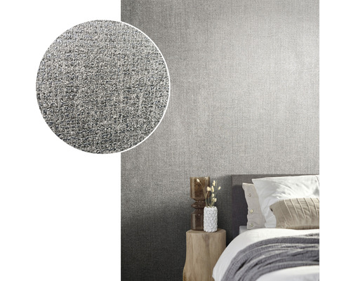 Wohnszene mit grauer Vliestapete in Leinenoptik und Detailansicht