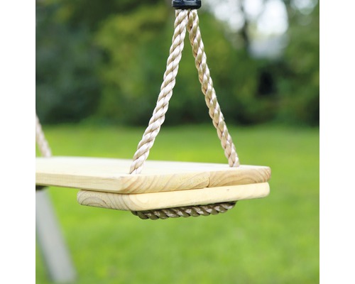 Holzschaukel mit Seilen für den Aussenbereich