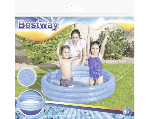 Pataugeoire Bestway avec des enfants jouant dans le jardin