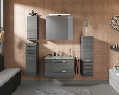 Modernes Badezimmer mit grauen Badmöbeln, Waschtisch, Spiegelschrank und Hochschrank