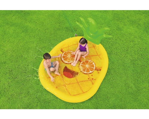 Aufblasbarer Ananas-Pool mit Wassersprinkler für Kinder im Garten