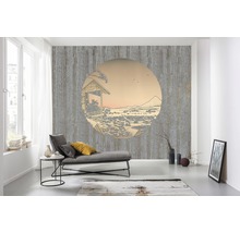 Salon avec papier peint à motifs avec un thème de paysage japonais