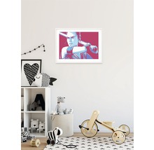 Gerahmtes Star Wars Poster an einer Kinderzimmerwand