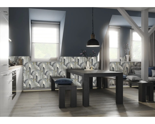 Espace de vie lumineux avec table à manger, banc et panneaux muraux imitation bois