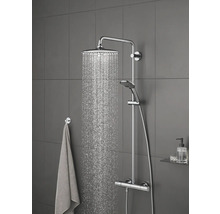 Duschsystem mit Kopf- und Handbrause im Badezimmer