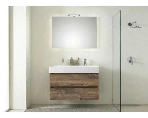 Modernes Badezimmer mit Waschtischunterschrank, Spiegel und Dusche