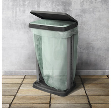 Poubelle avec couvercle ouvert et sac poubelle
