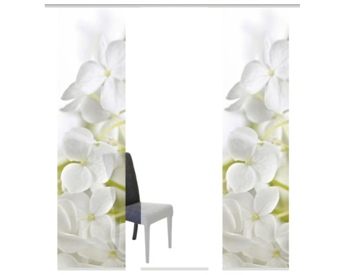 Dekoratives Schiebeelement mit Blumenmuster und Stuhl