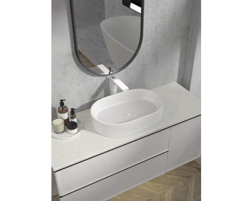 Meuble-lavabo de salle de bains avec vasque à poser, robinetterie, miroir et espace de rangement