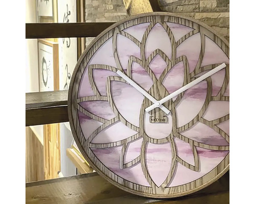 Horloge murale décorative en bois avec motif floral et logo NEXTIME