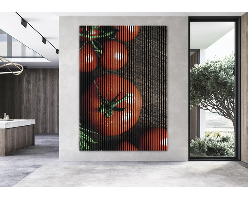 Wandpaneel mit Tomatenmotiv in modernem Raum