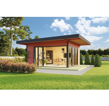 Modernes Gartenhaus mit Glasfront und Terrasse im Garten