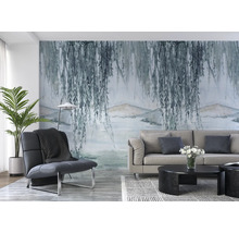 Salon avec papier peint photo motif saule, fauteuil et canapé
