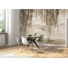 Salle à manger avec table en bois, chaises et papier peint photo avec motif d''arbre