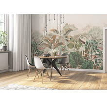 Salle à manger avec table, chaises et papier peint jungle