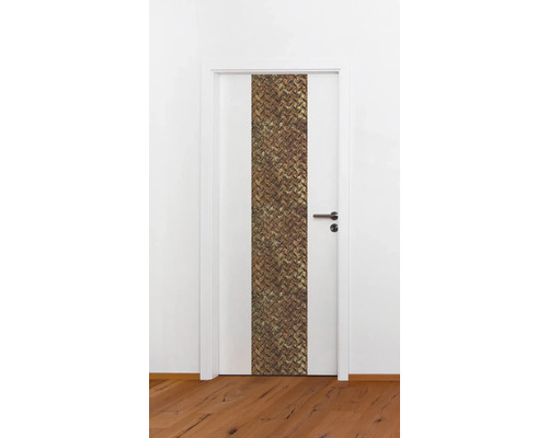 Weisse Innentür mit Dekor