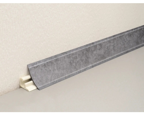 Plinthe avec clips de fixation pour montage mural