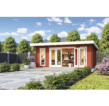 Maison de jardin en bois avec fenêtres et portes-fenêtres dans un jardin