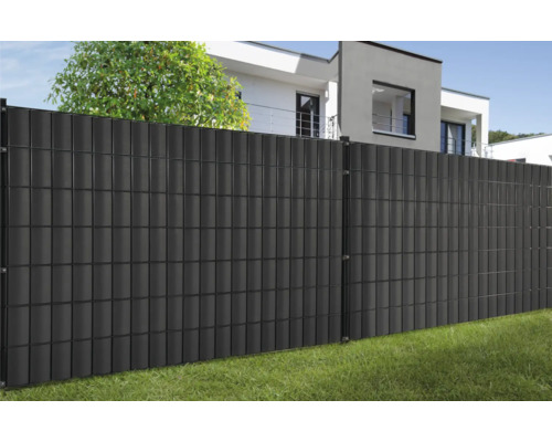 Clôture de jardin en plastique