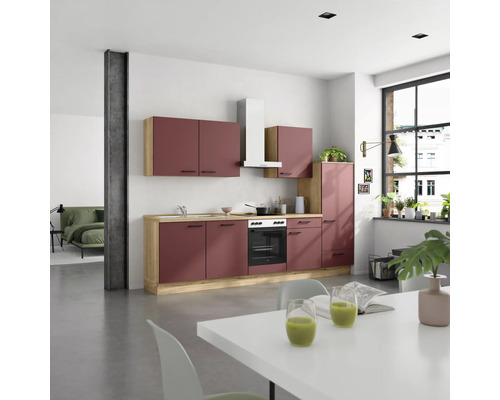 Cuisine moderne dans un espace de vie ouvert avec table de cuisine et chaises