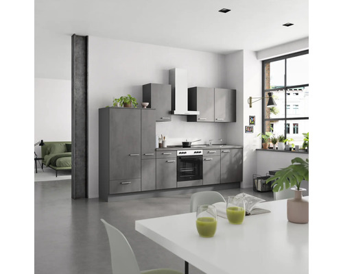 Salon lumineux avec cuisine intégrée grise, table à manger et vue