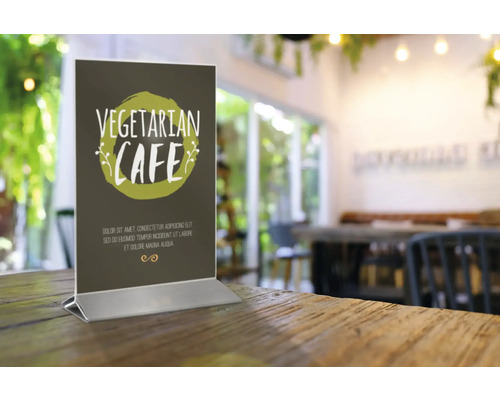 Présentoir de table avec menu dans un restaurant