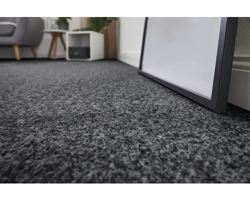 Moquette grise en intérieur