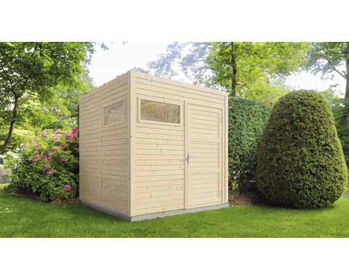 Holzgartenhaus mit Fenster und Tür im Garten