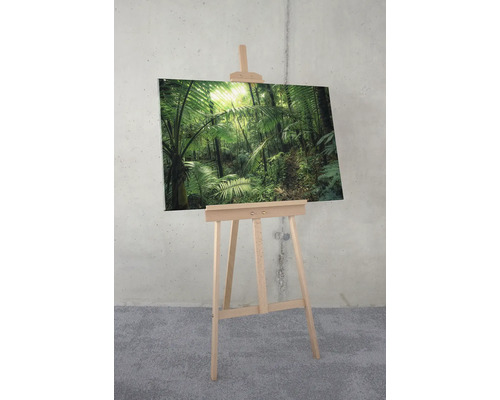 Leinwandbild mit Dschungelmotiv auf Staffelei