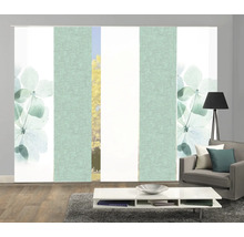 Panneau japonais décoratif avec motif floral dans le salon