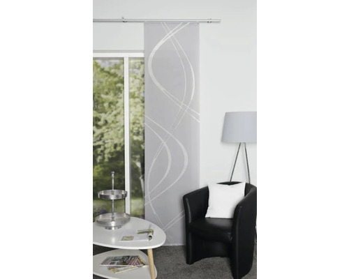 Panneau coulissant décoratif avec motif abstrait dans le salon.