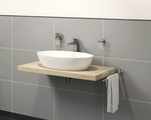 Salle de bains moderne avec vasque à poser sur console en bois et porte-serviettes