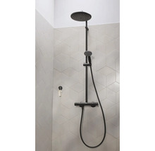 Système de douche avec douchette de tête et douchette à main monté sur une barre de douche