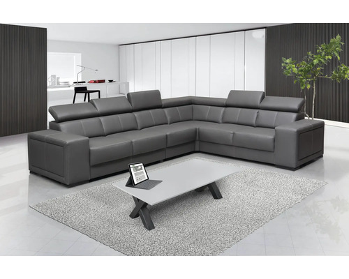 Graue Ledereckcouch mit verstellbaren Kopfstützen im Wohnzimmer