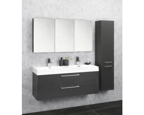 Badezimmerensemble mit Waschtischunterschrank, Waschbecken, Spiegelschrank und Hochschrank