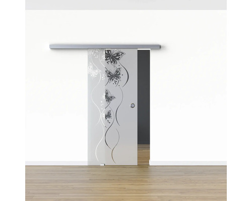 Schiebetür aus Glas mit Schmetterlingsmotiv im Innenraum