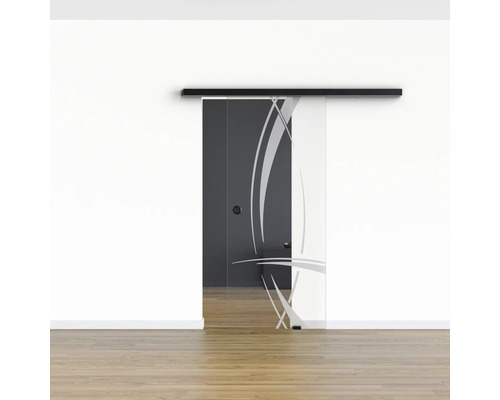 Glasschiebetür mit abstraktem Design und schwarzer Schiene vor einer Wand