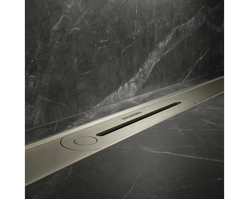 Kaldewei Duschrinne im Badezimmer mit dunklem Marmor